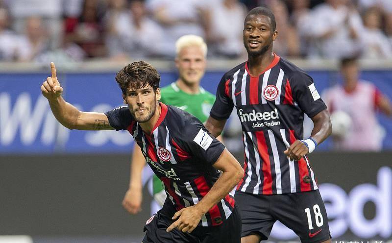 里程碑夜洛杉矶快船止住颓势，德甲今夜刷纪录，管理层满意，医务组通报恢复的简单介绍