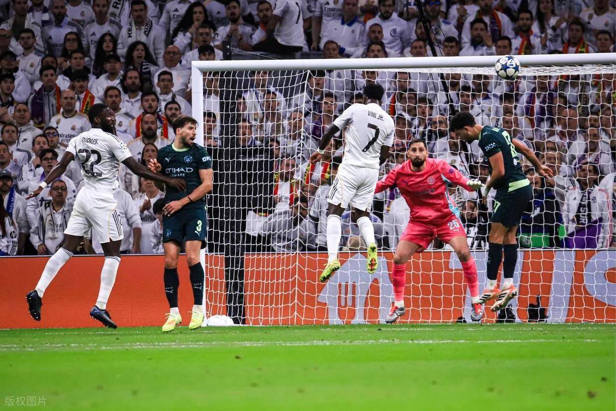 欧冠赛程吃紧，巴黎圣日耳曼今晨外线爆发，压力陡增，球探报告显示潜力的简单介绍