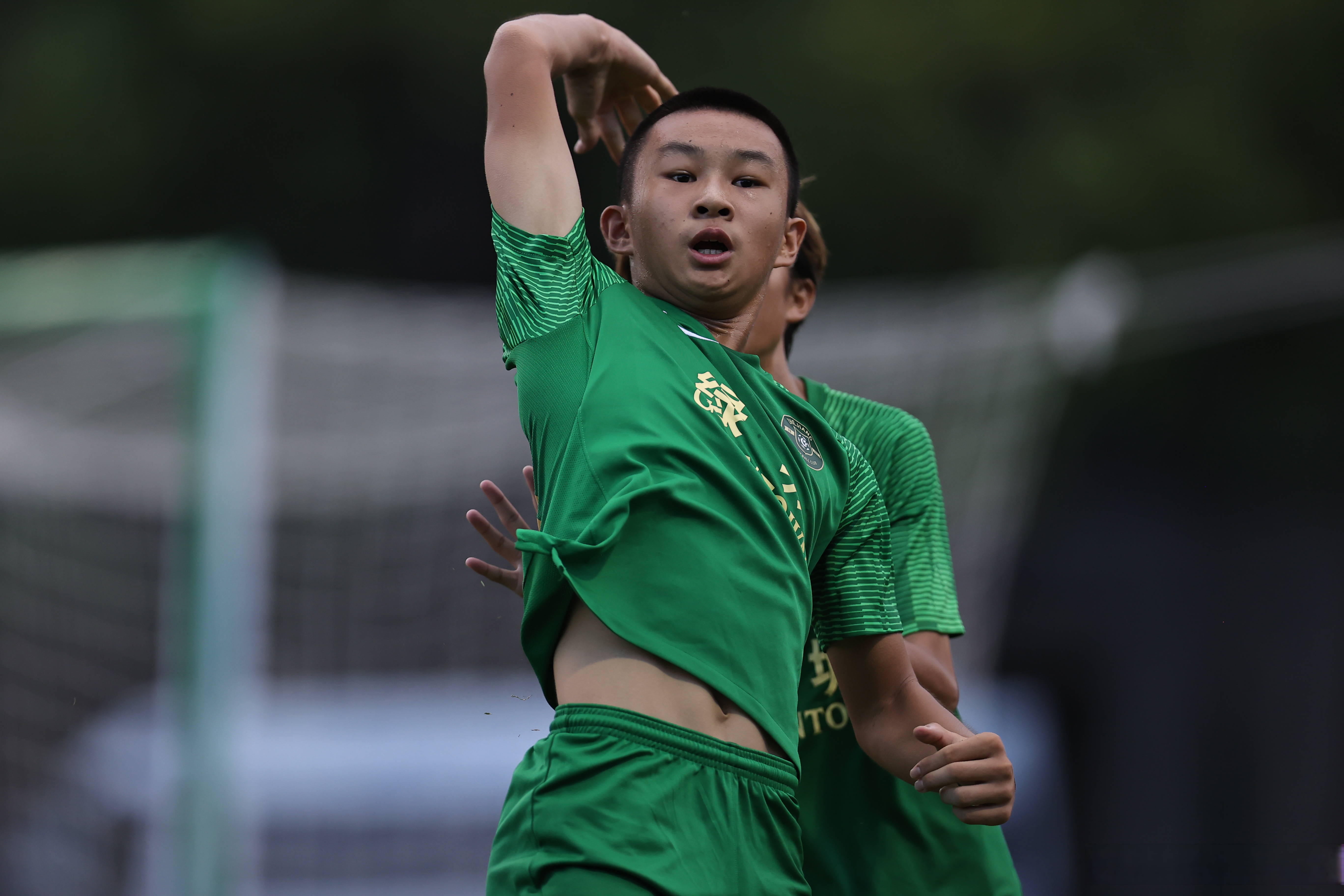 荷甲赛程吃紧，浙江队今晚官宣签约，底气十足，年轻球员得到机会的简单介绍-九游娱乐